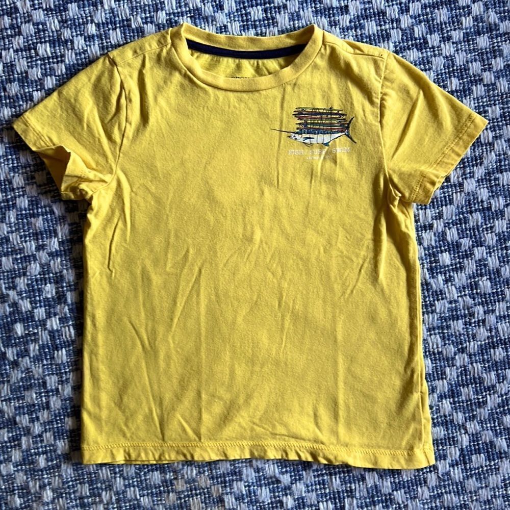 Crown & Ivy Boys 4 Yellow Summer Short Sleeve Tee Shirt Fish Surf Swim w Marlin